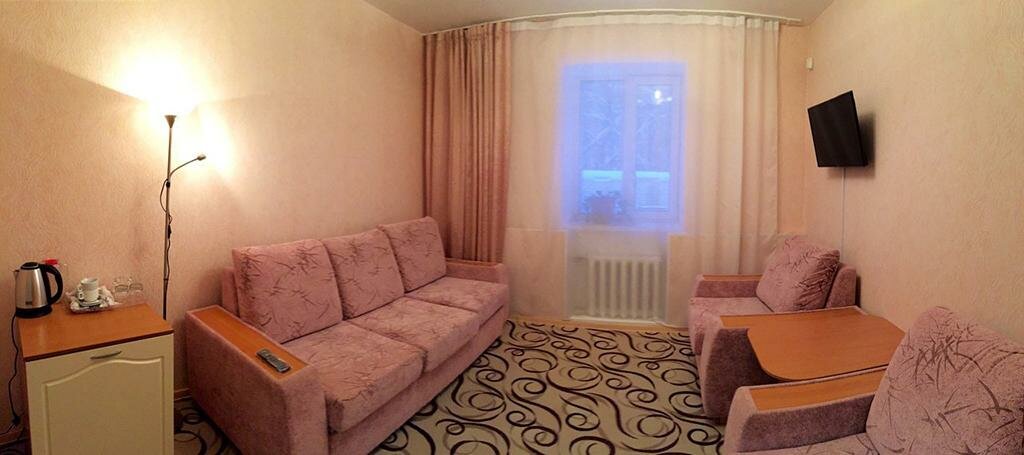 Гостиница 7 Холмов Киров-97