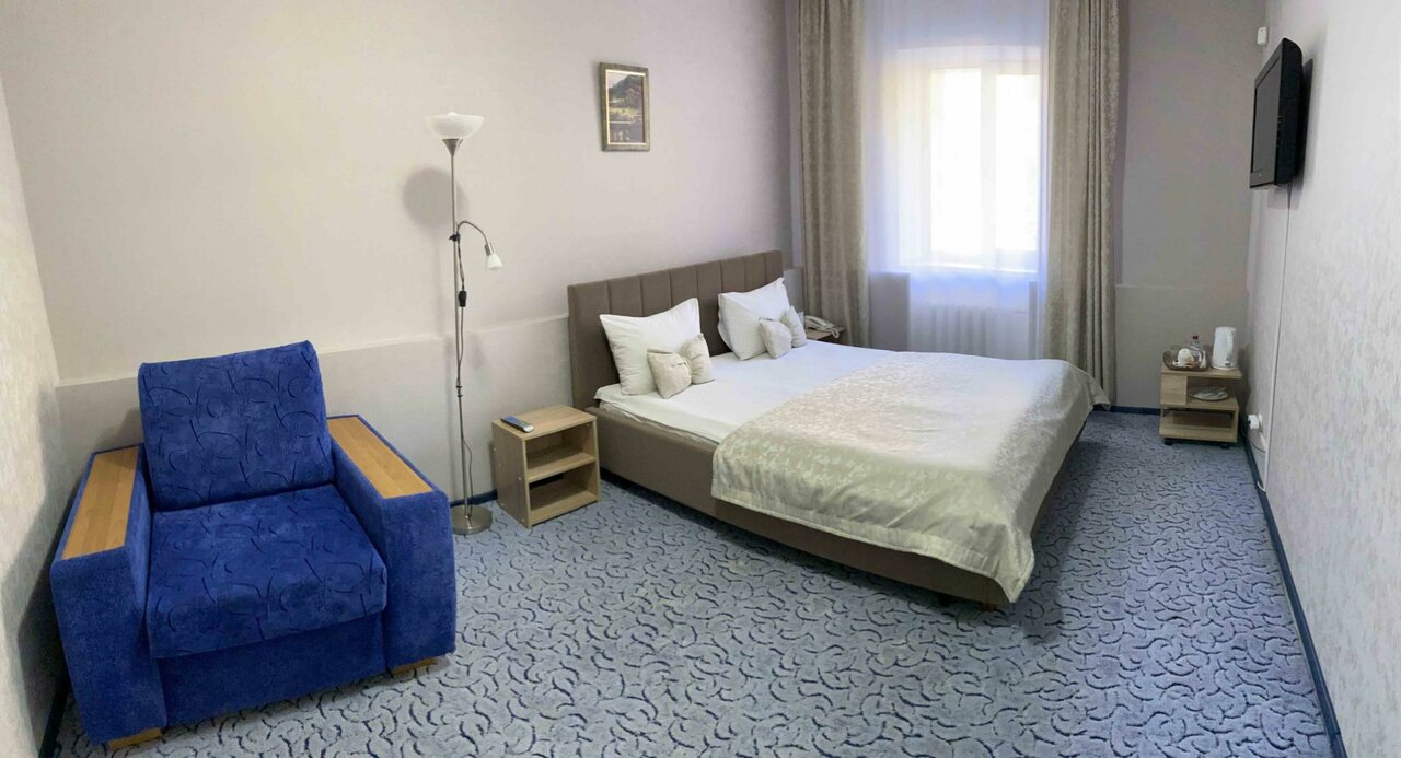 Гостиница 7 Холмов Киров-105