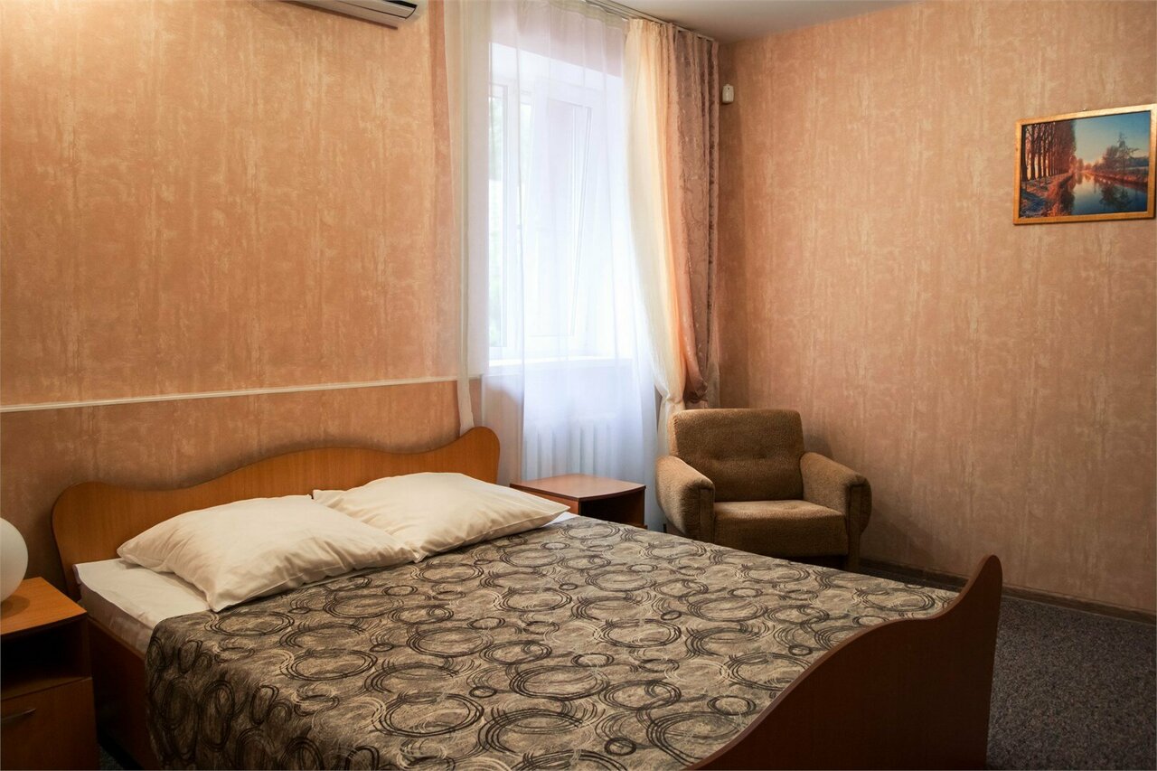 Гостиница 7 Холмов Киров