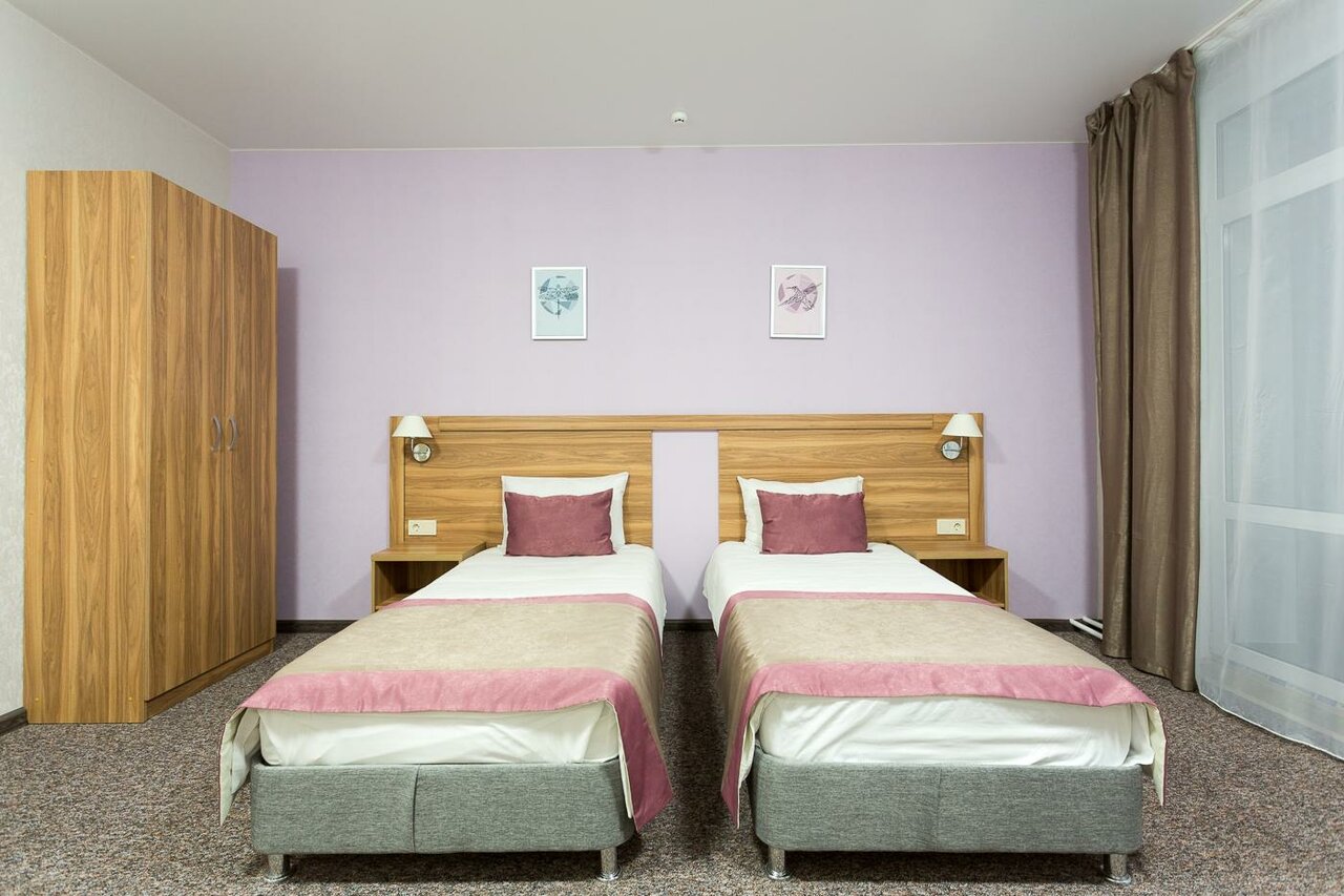 Гостиница 7 Холмов Киров-63