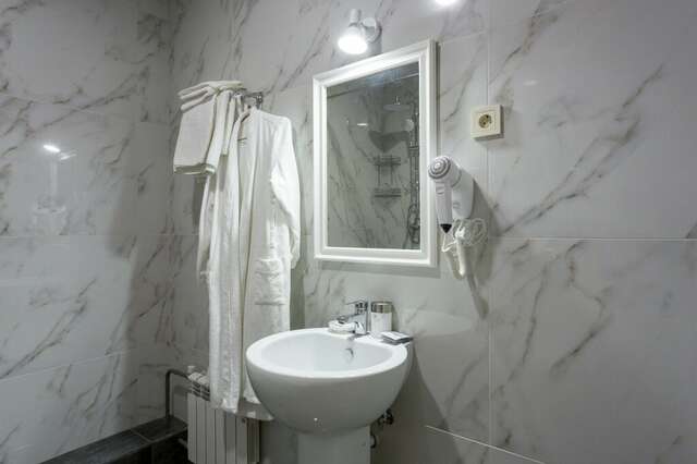 Гостиница 7 Холмов Киров-19