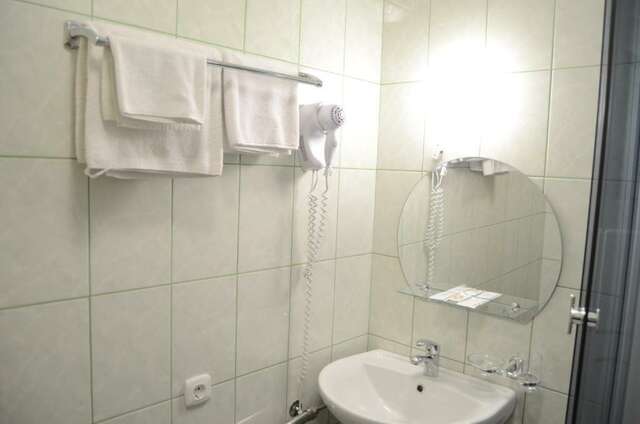 Гостиница 7 Холмов Киров-86