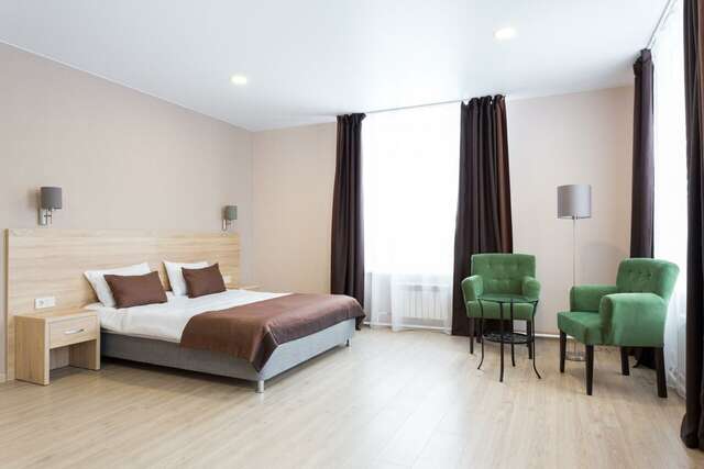 Гостиница 7 Холмов Киров-90