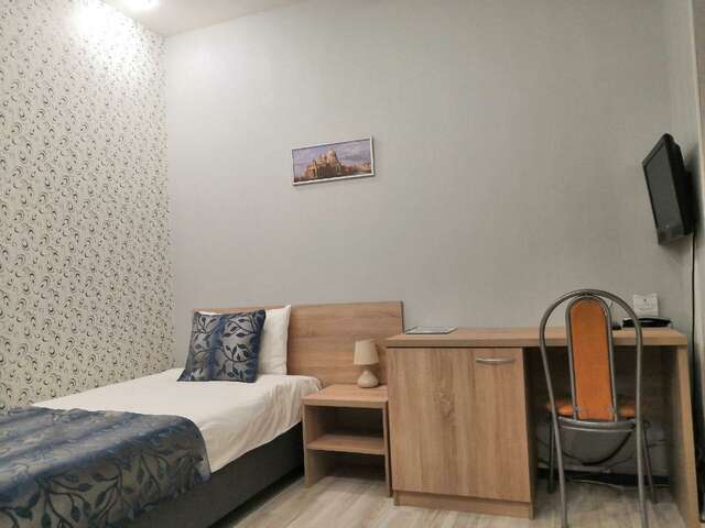 Гостиница 7 Холмов Киров-83